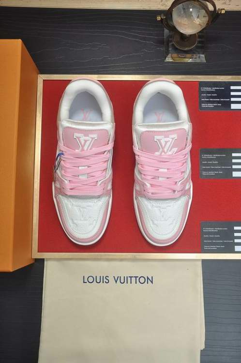 Picture of Louis Vuitton Shoes _SKULVsz35-4039-46mnf061316466